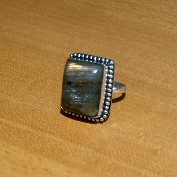 Labradorite Ring Size 8 - Picture 3 of 4